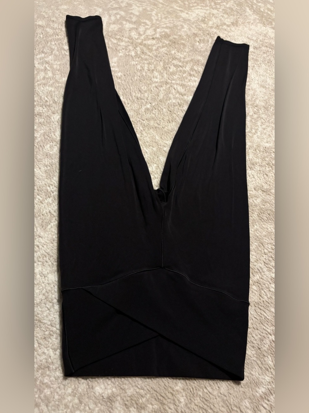 Aerie OFFLINE Black Leggings - High-Waisted Cross Over V-Front in Size Medium - Picture 10 of 10